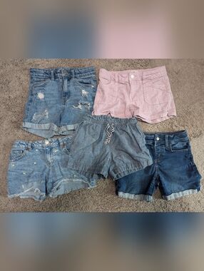 5 Pairs Of Girls Shorts, Medium (7-8)